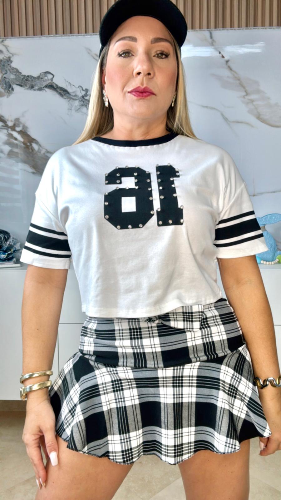 Number Sixteen Top