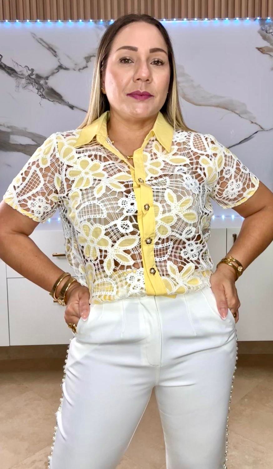 Abril Top