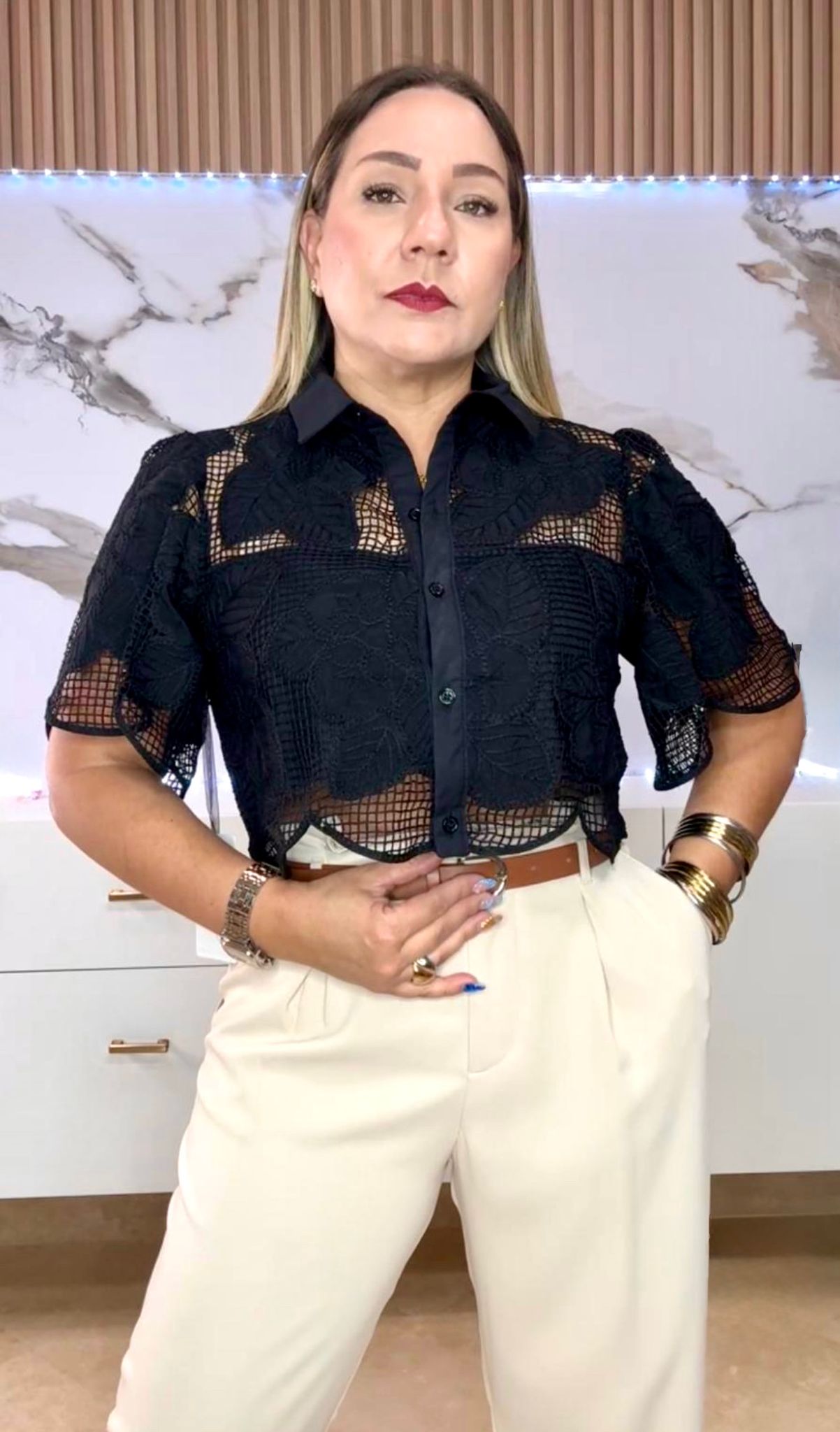 Eyelet Black Top